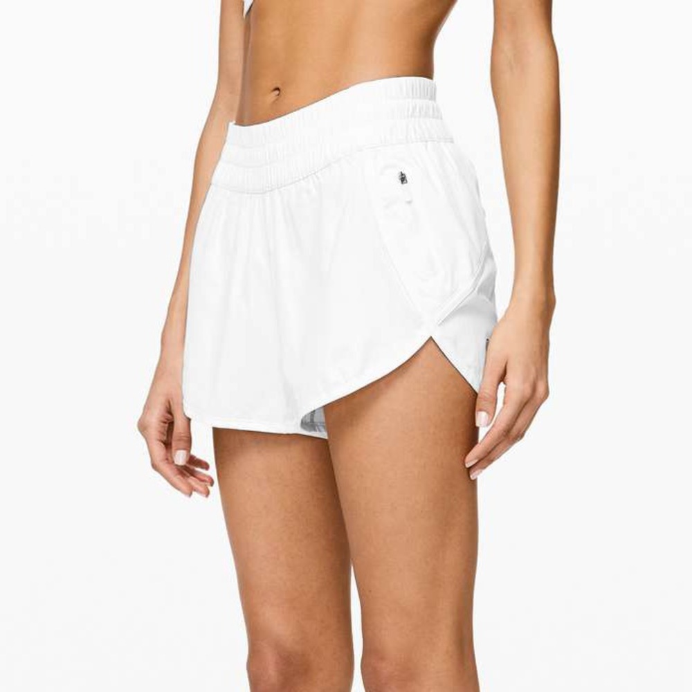 lululemon tracker shorts 5” white size 8